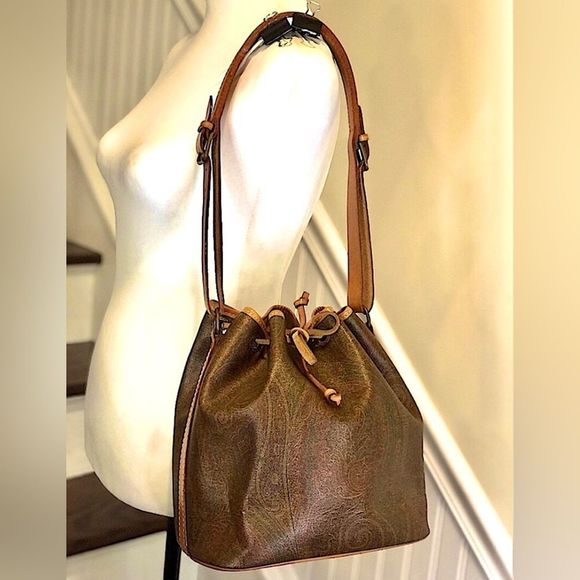 ETRO Milano Red Paisley Vachetta Leather Drawstring Bucket Shoulder Bag - Picture 5 of 16